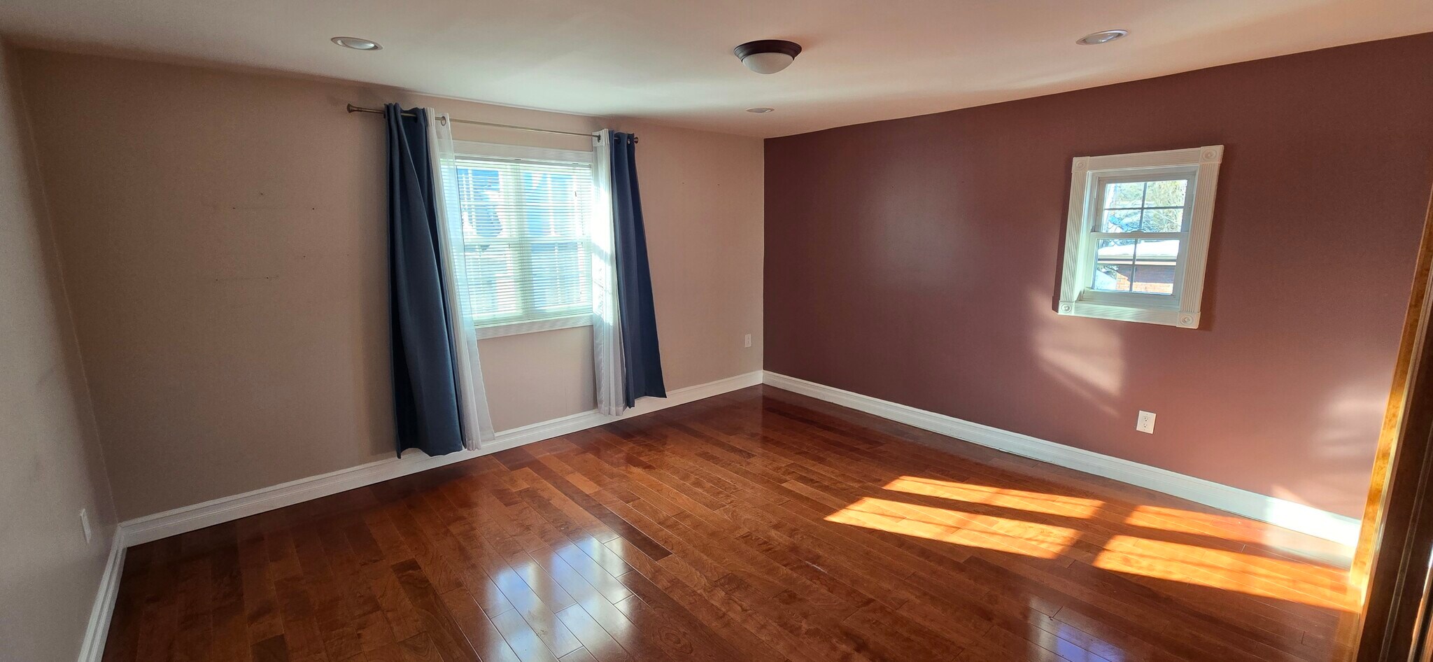 Building Photo - 8522 115th St