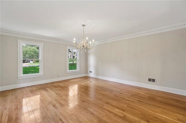 Building Photo - 5653 Trowbridge Dr