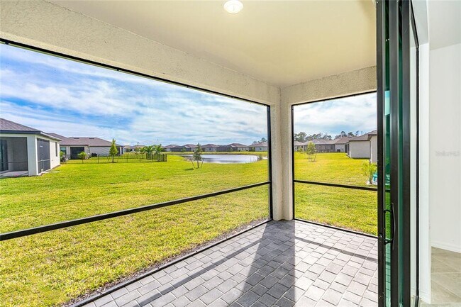 Building Photo - 1745 Saddlewood Cir