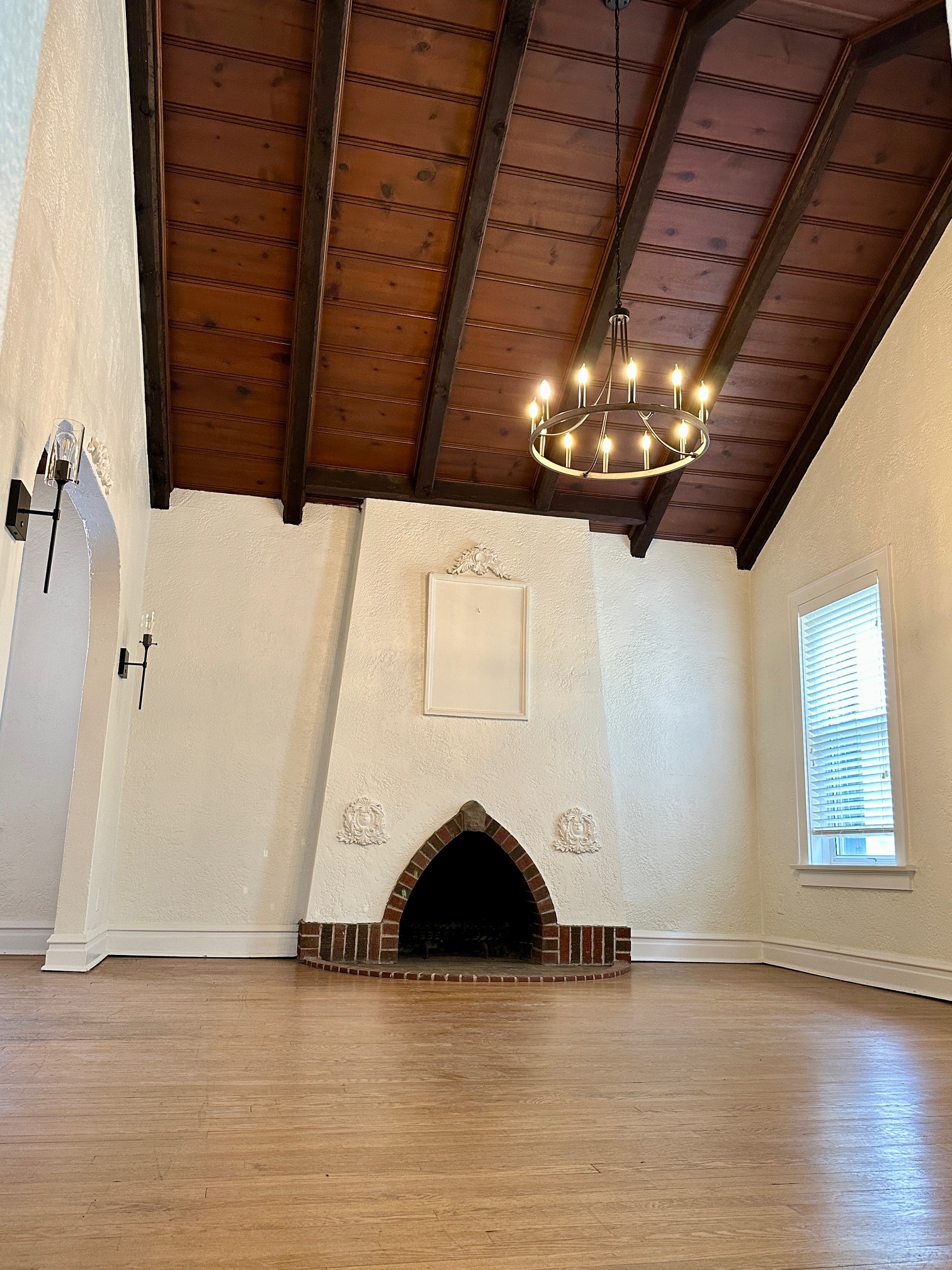 Building Photo - 7310 Lindell Blvd