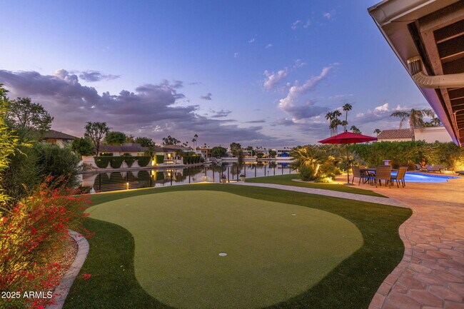 Building Photo - 7620 E Vía Del Placito