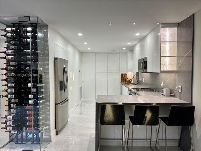 Building Photo - 9060 SW 215th Terrace