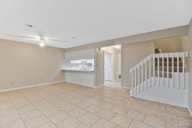 Building Photo - 464 E Burgess Rd