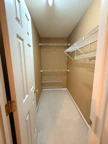 Building Photo - 2011 Taylor Rd