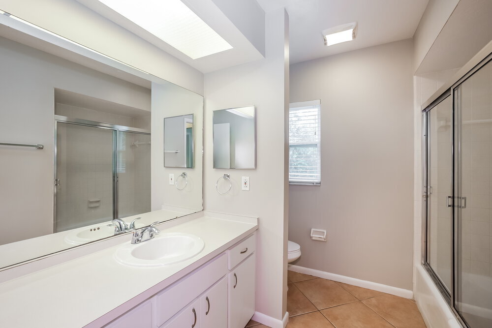 Building Photo - 349 Bay Meadows Dr