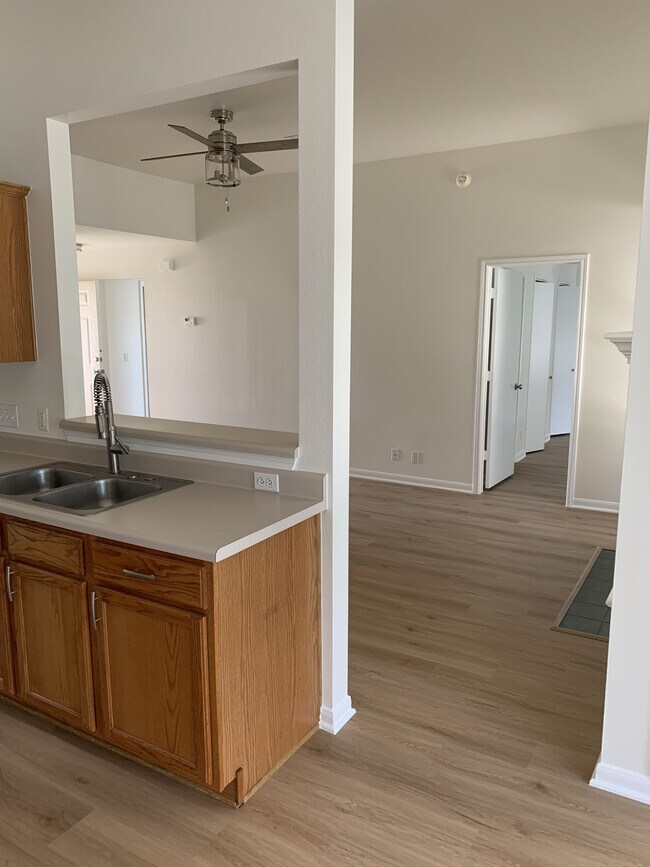 Kitchen/Living - 1709 Waterfall Ave