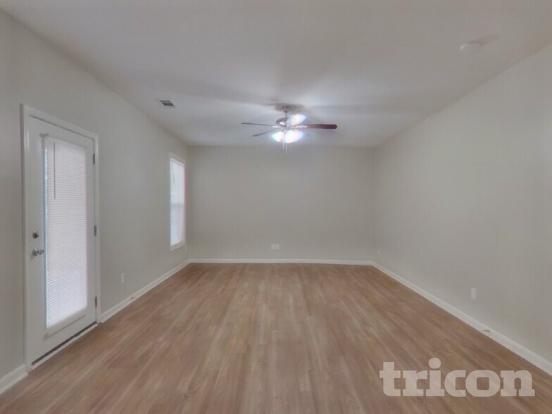 Building Photo - 2017 Rockycreek Ln