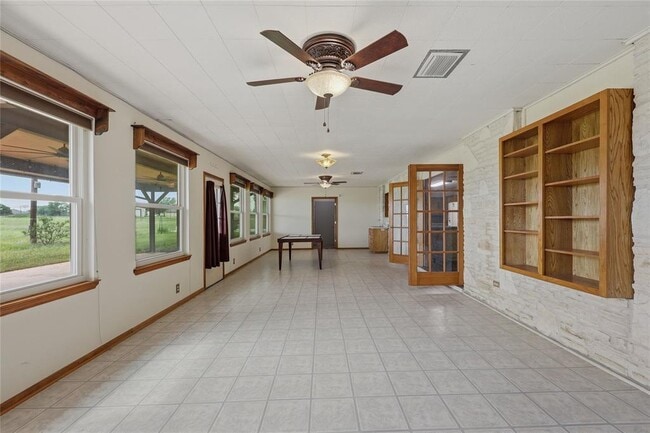 Building Photo - 21404 Martin Ln