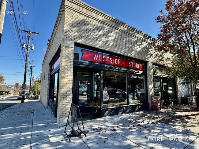 Building Photo - Renovated 2 Bedroom in Westside KC