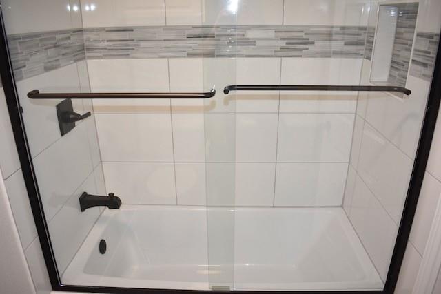 Building Photo - 8660 Hawthorne St