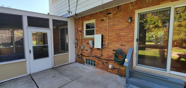 Building Photo - 1478 Kingwood St