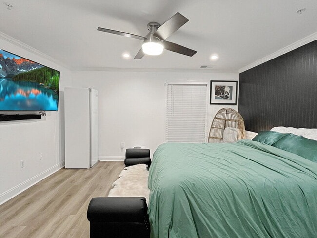 Building Photo - 429 Montgomery St