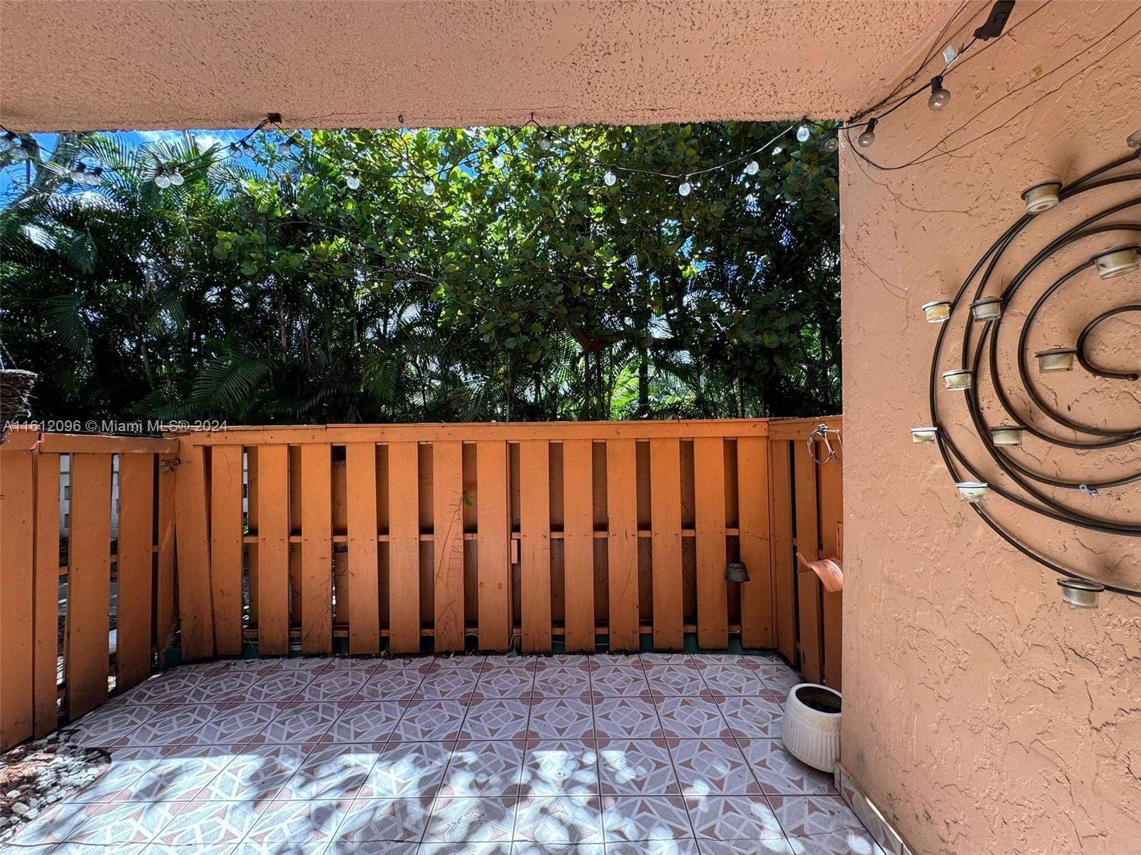 Building Photo - 7208 Fairway Dr