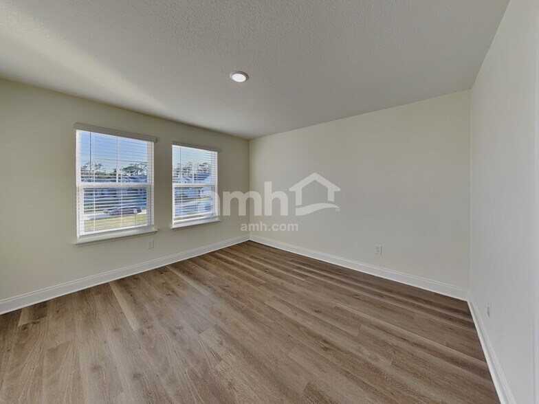 Building Photo - 2508 Feather Crst Dr