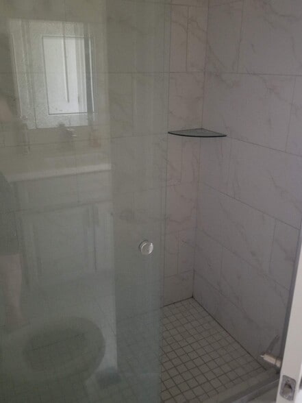 Master shower - 3028 W Cheryllyn Ln