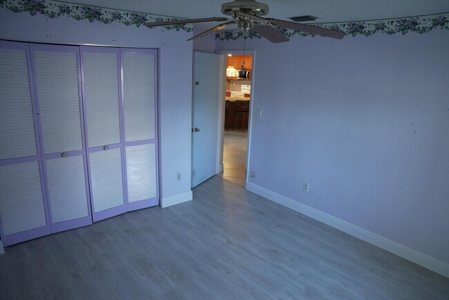 Building Photo - 11641 SW 50th St