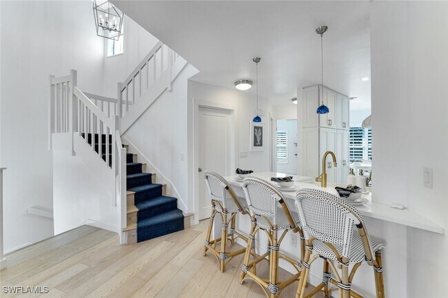 Building Photo - 8345 Excalibur Cir