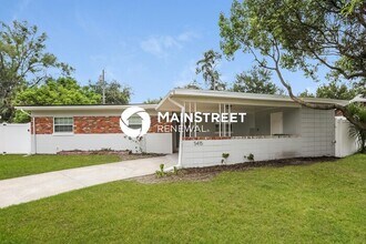 Building Photo - 3 Bedroom Pet-Friendly Home in Orlando, FL with Main Street Renewal