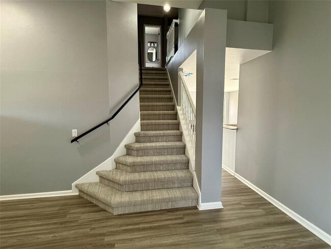 Building Photo - 2905 Six Gun Trail