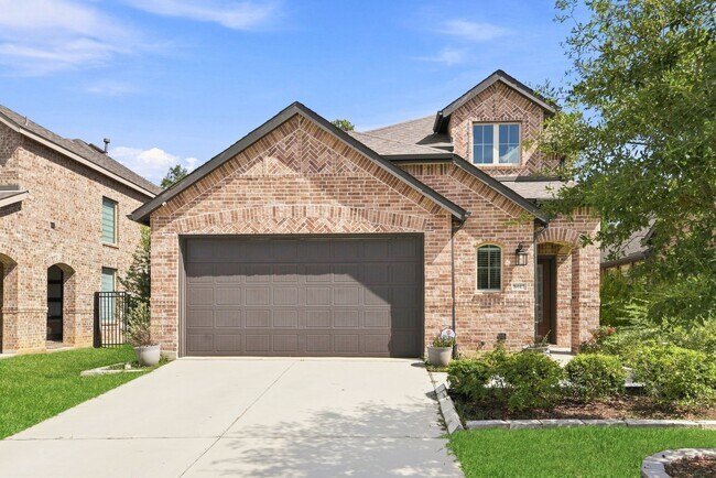Building Photo - 8017 Whisper Grove Dr