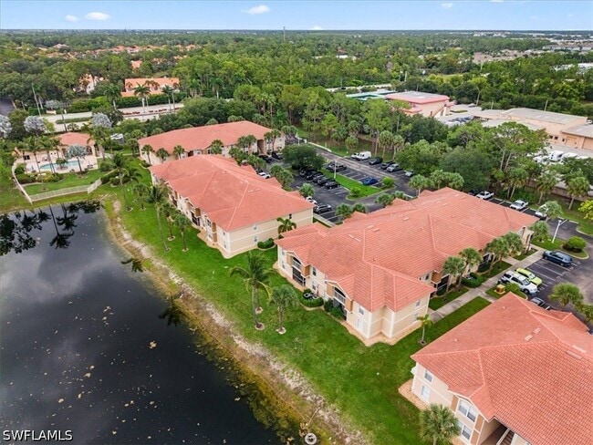 Building Photo - 8235 Ibis Club Dr