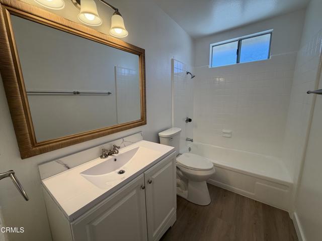 Building Photo - 1127 Acadia Pl