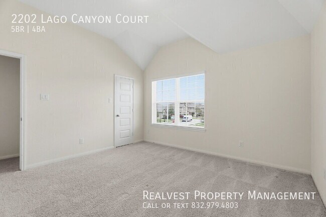 Building Photo - 2202 Lago Canyon Ct
