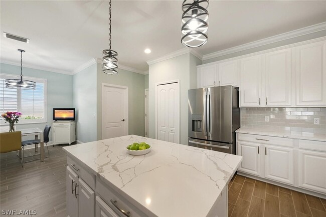 Building Photo - 8047 Princeton Dr