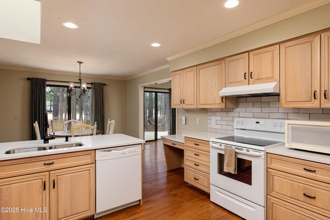 Building Photo - 38 Scioto Ln