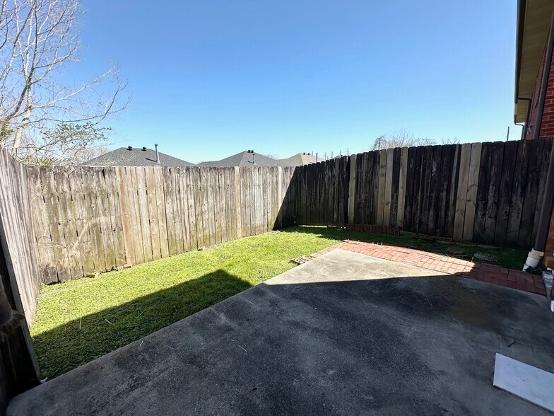 Building Photo - 438 Vieux Carre