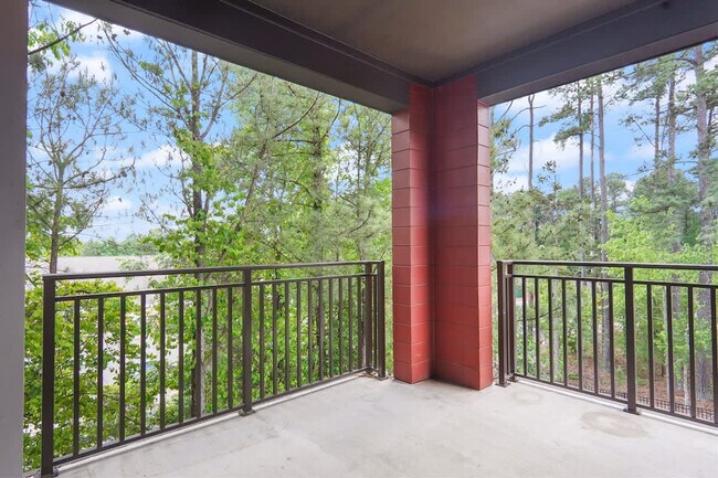 Building Photo - 1550 Dunn Rd