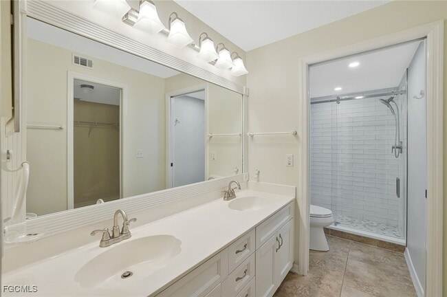 Building Photo - 292 Belina Dr