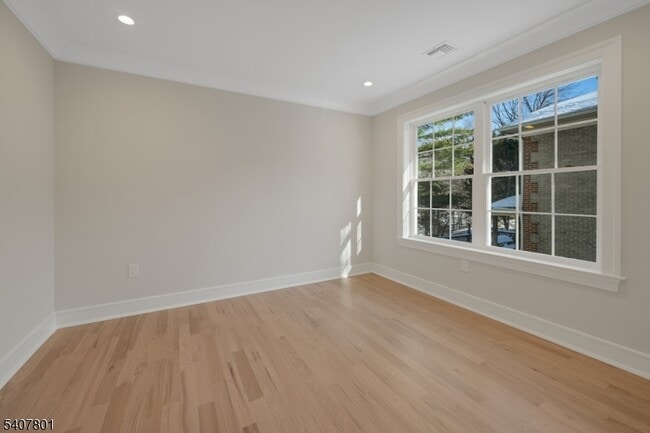 Building Photo - 15 Prospect Pl