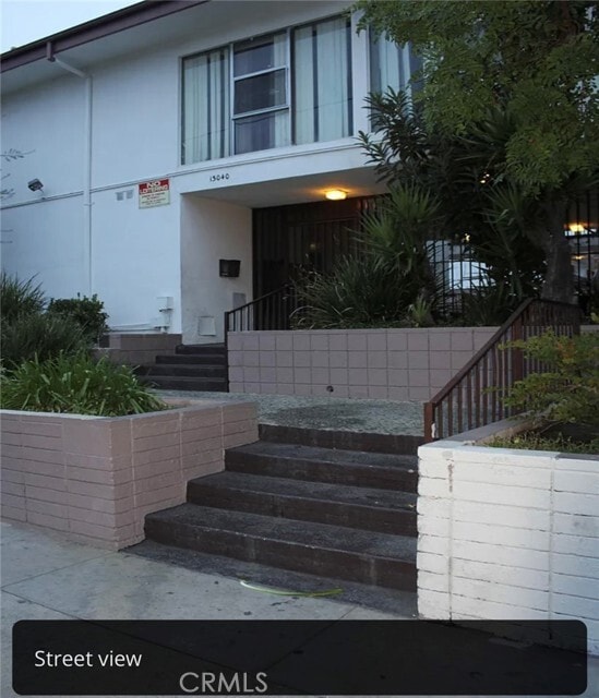 Building Photo - 13040 Dronfield Ave