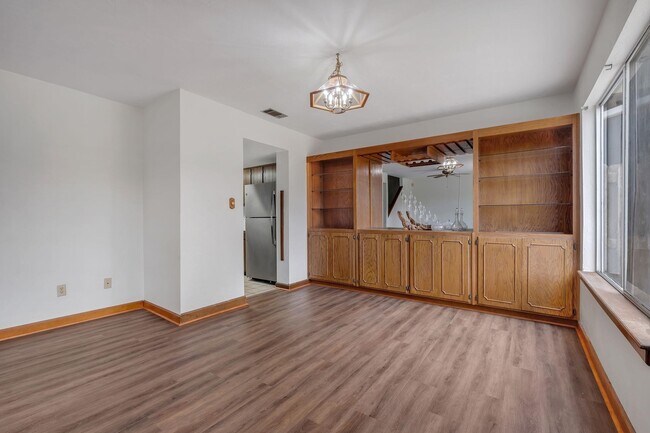 Building Photo - 3128 Blairstone Ct