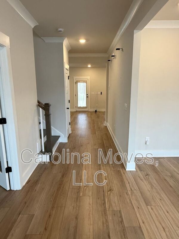 Building Photo - 521 Fenwick Dr