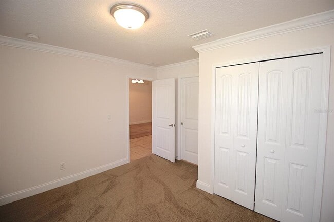 Building Photo - 76 Folson Ln