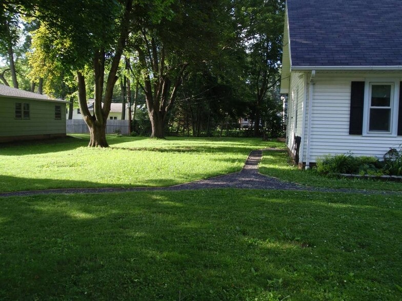 side yard - 8 Charles Ave