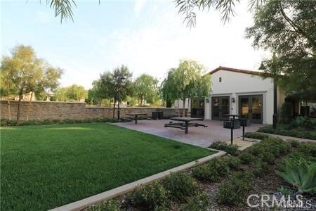 Building Photo - 141 Damsel