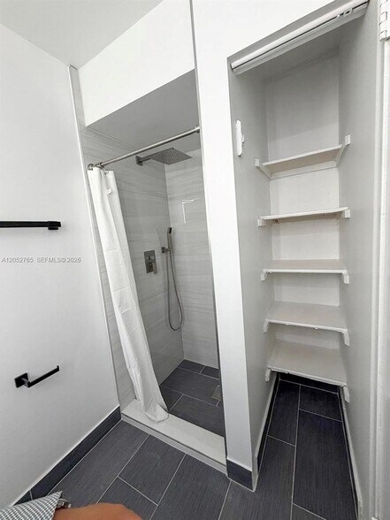 Building Photo - 5028 SW 138th Avenue Cir