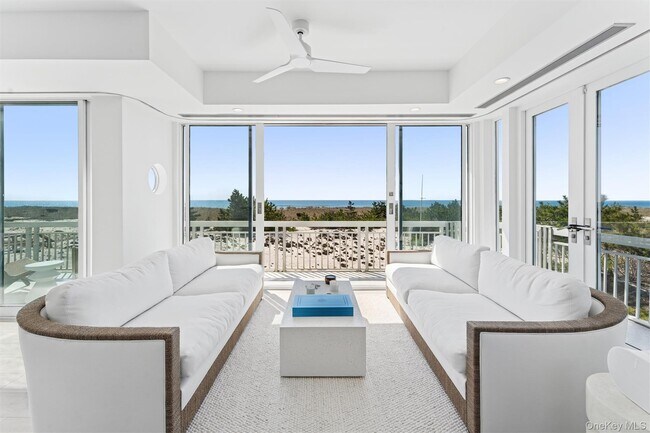 Building Photo - 413B Dune Rd