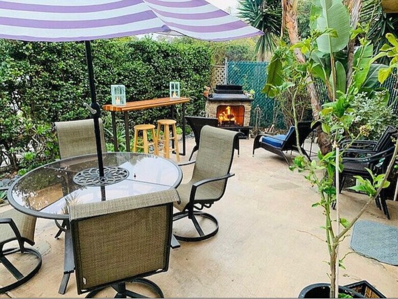 Building Photo - 303 S Freeman St