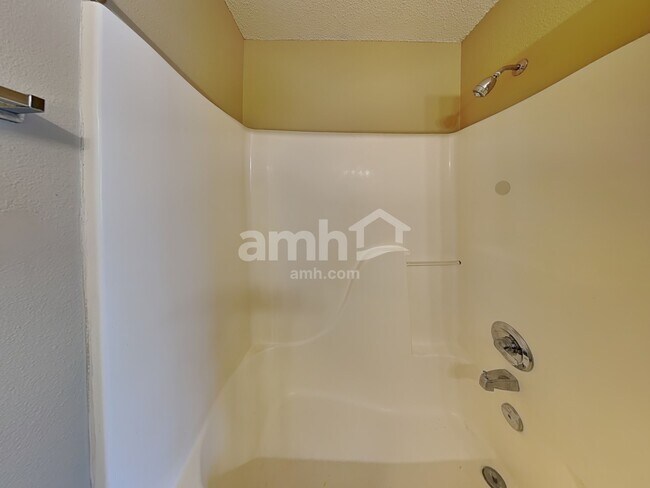 Building Photo - 17378 Austrian Pine Way