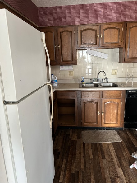 Building Photo - 184 Oak Hill Ln