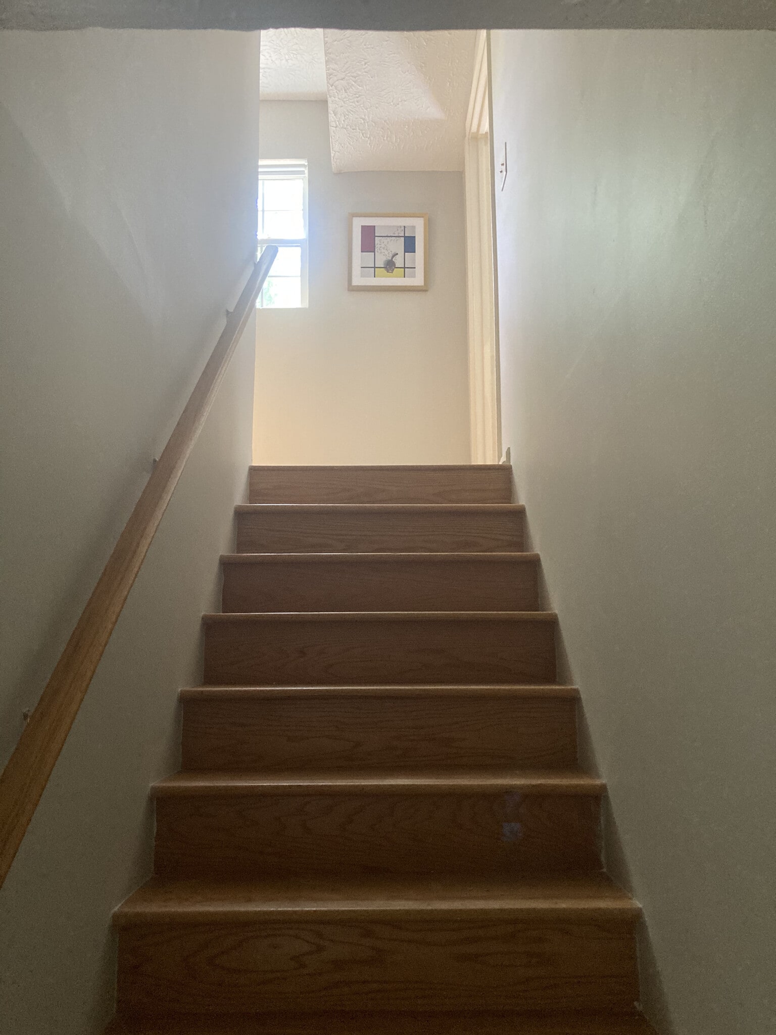 Upstairs to bedrooms, full bathroom and laundry - 2255 Winterville Rd