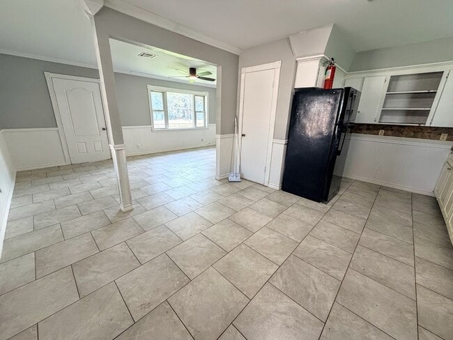 Building Photo - Affordable 3BR Brick Home with Carport