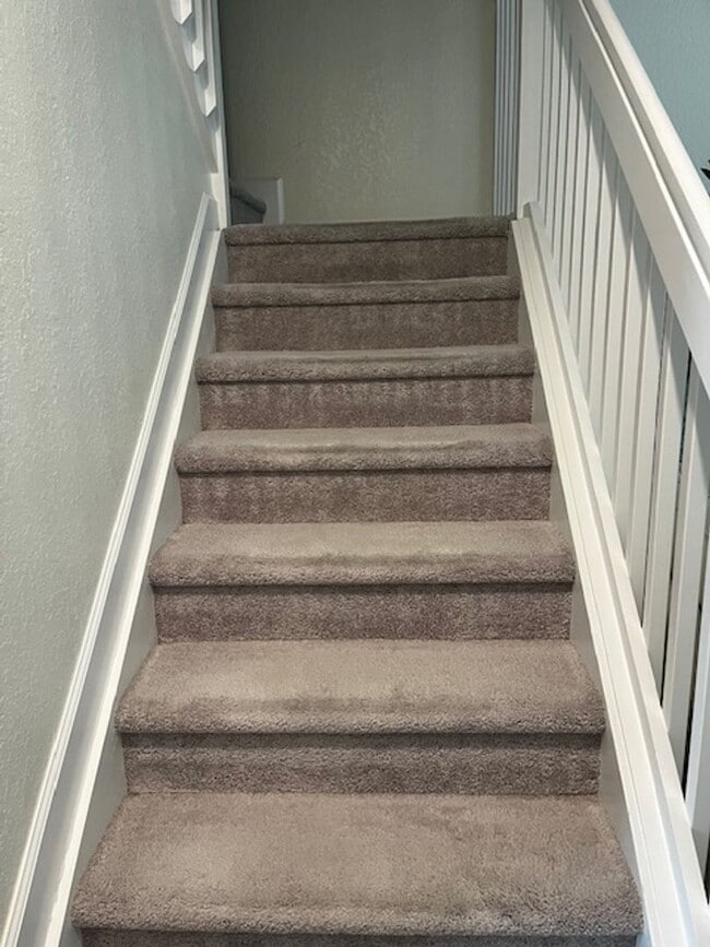 Building Photo - Move-in ready townhome in Verona Trace! This newer 3BR/3BA home!!!