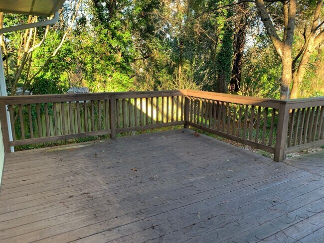 Building Photo - Available Now! 4 Bedroom (with office)-3 Bath- Pets negotiable