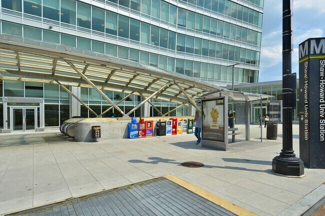 Building Photo - 30 Florida Ave NW