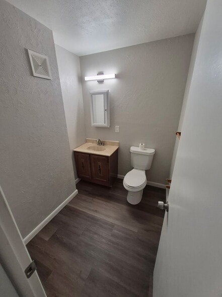 Building Photo - 3005 E Fountain Blvd